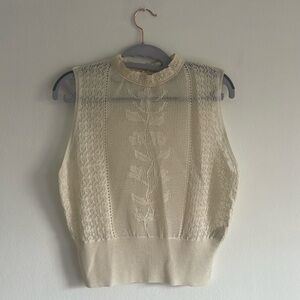 NWOT Zara off-white sleeveless lacelike top